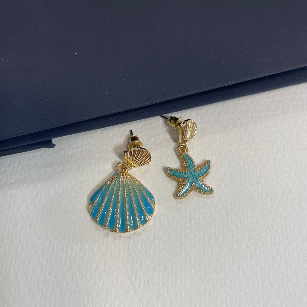 Gold and Blue Seashell and Starfish Earrings